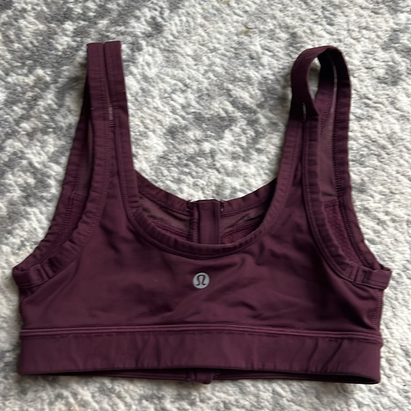 Lululemon Sports bra - Picture 2 of 4